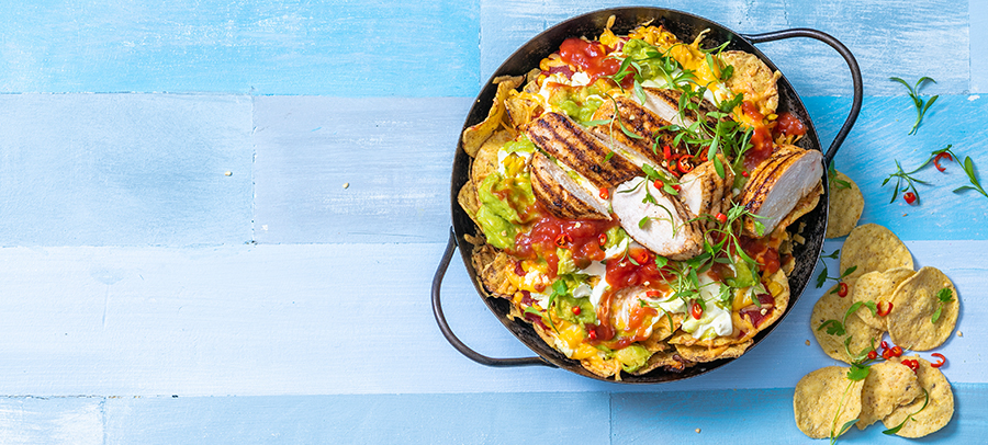 fajita chicken and corn nachos